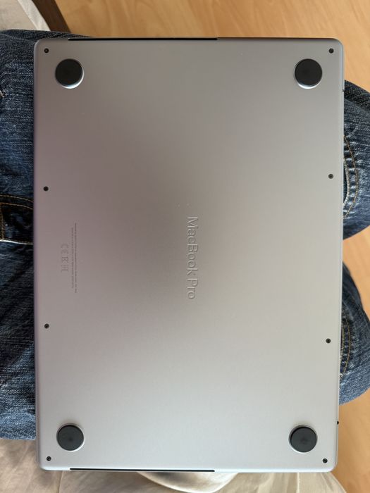 macbook pro m1 2021 14 inch