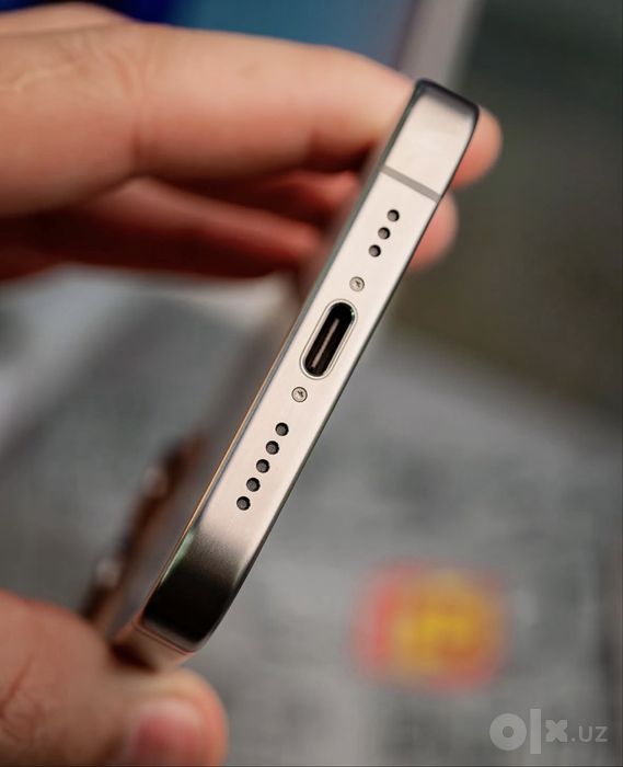 Iphone 15 Pro Titan ideal