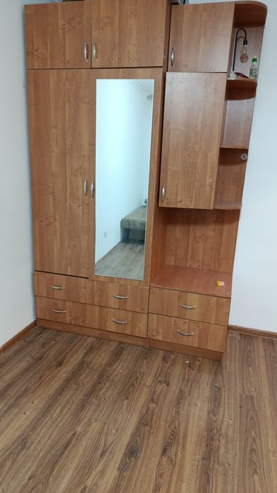 Продам шкаф         и