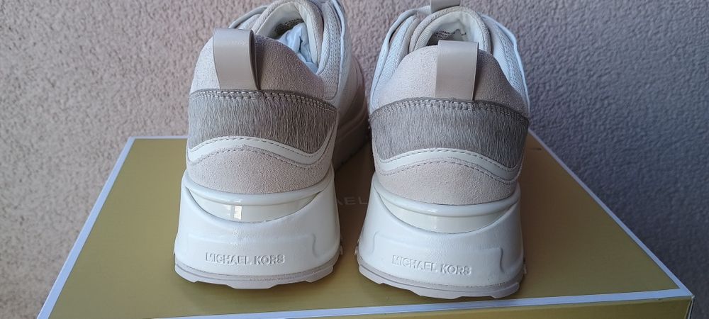 MICHAEL KORS оригинални маратонки нов модел
