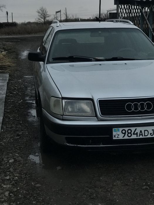 Продам Ауди 100с4