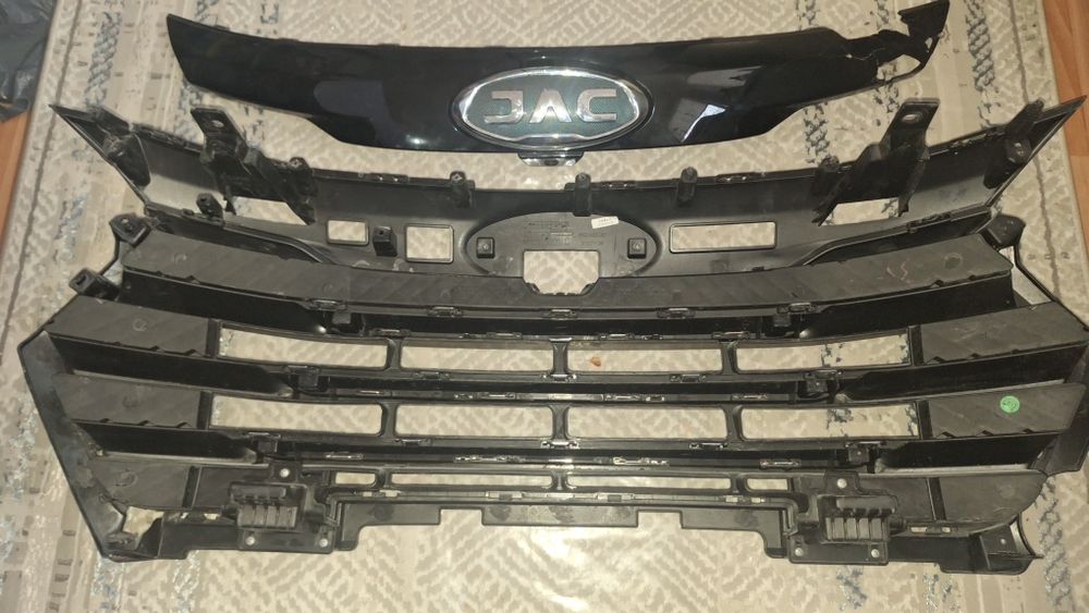 Решетка радиаторная JAC S3Pro