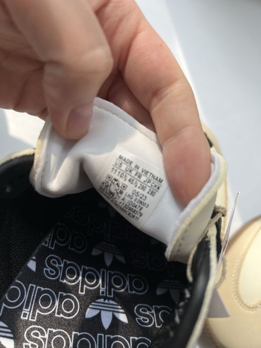 Кроссовки 43-44 рр