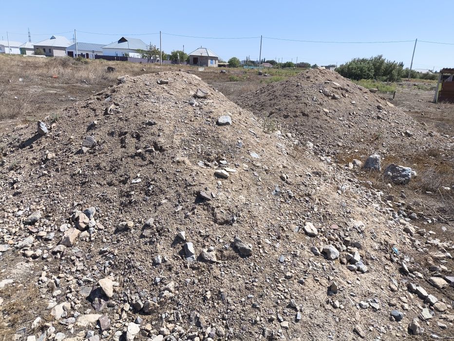 Жекеменшік жер сатылады.