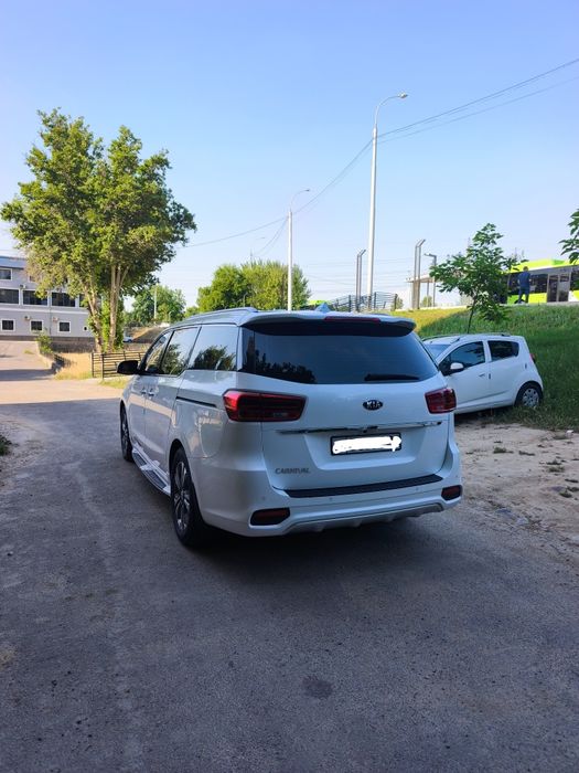 Kia carnival 2019