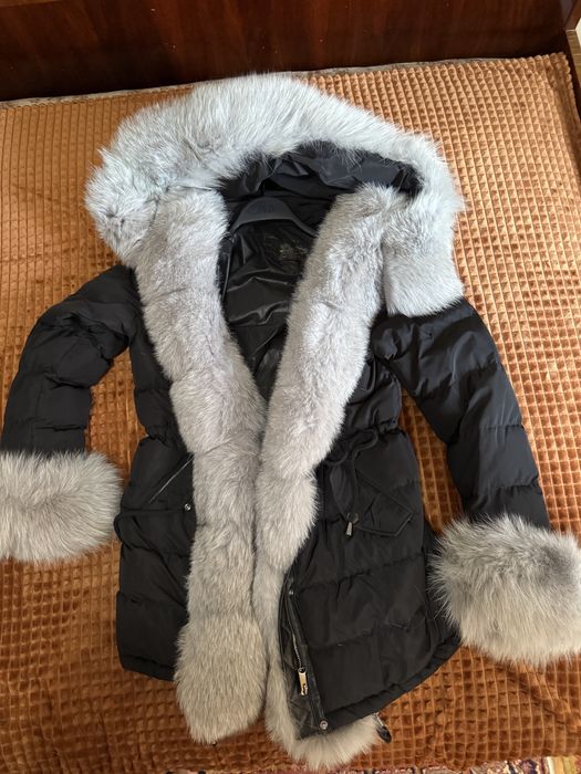 Haina de faș foarte groasa cu blana naturala de vulpe