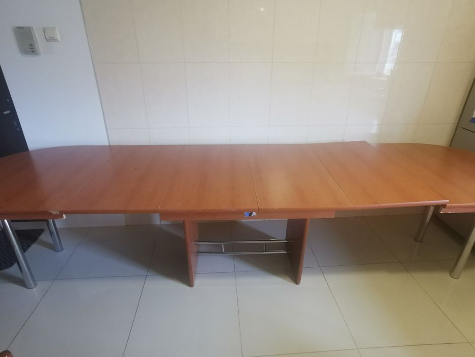 Masa extensibila+ scaune  Mobexpert