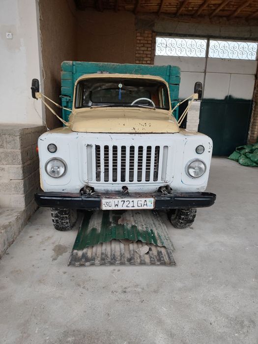 Gaz 53 sotiladi holati yaxshi