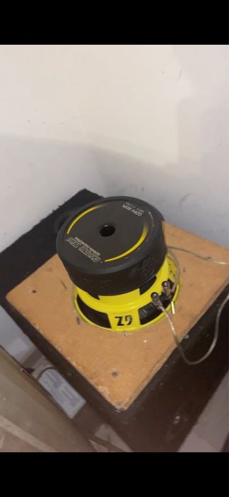 Subwoofer ground zero 8xspl