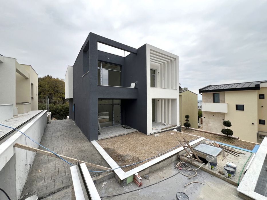 Луксозен мезонет с морска гледка за продажба в Палио, Гърция