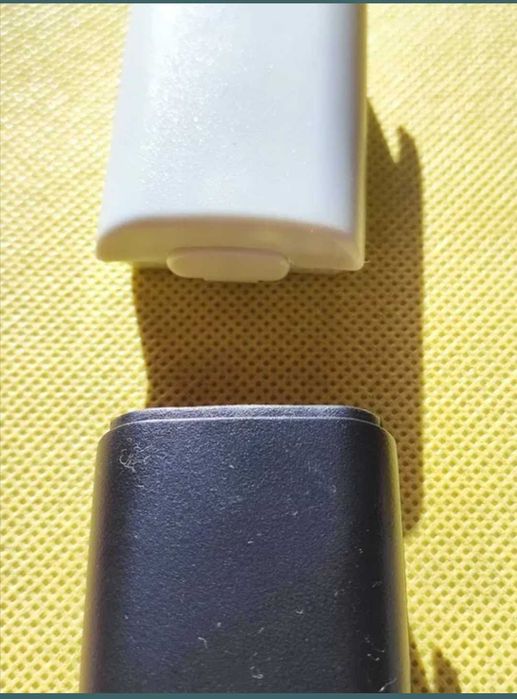 Set de 2 bucati Capace baterii Xbox 360 - Fă-ți controllerul ca nou!