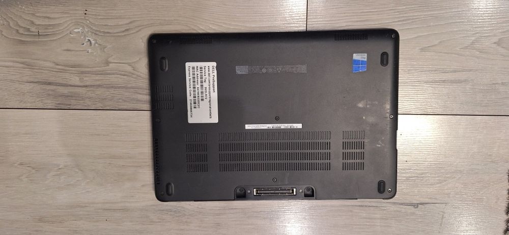 Dell Latitude E7270-i5 6300u/8гб/256гб м.2/Подсветка