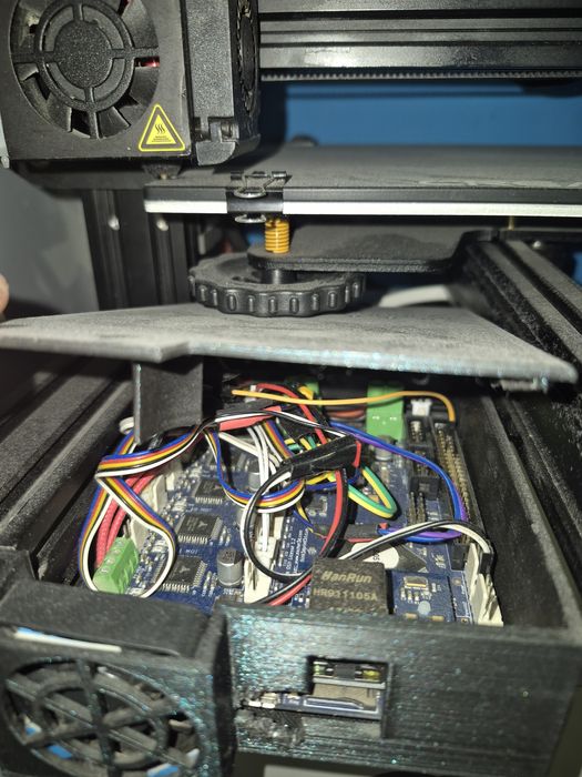 Imprimanta ender 3 modificata