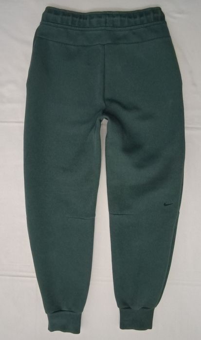 Nike Tech Fleece Tracksuit оригинален екип S Найк комплект горнище и долнище спорт горно долно памук