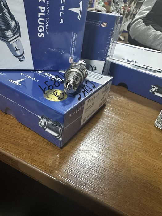 Свеча разний машины