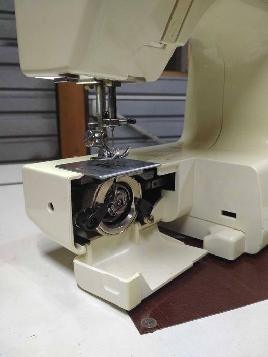 Швейная машина Pfaff hobby 422