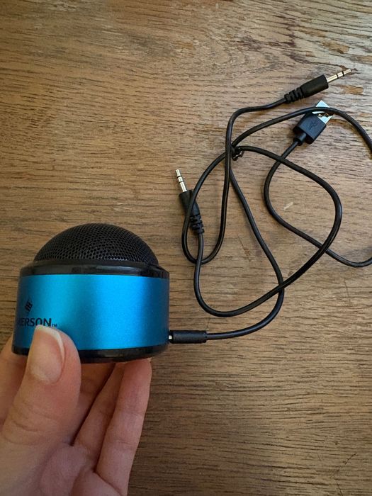 Boxă portabilă mica Emerson