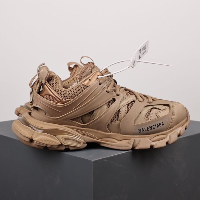 Balenciaga Track