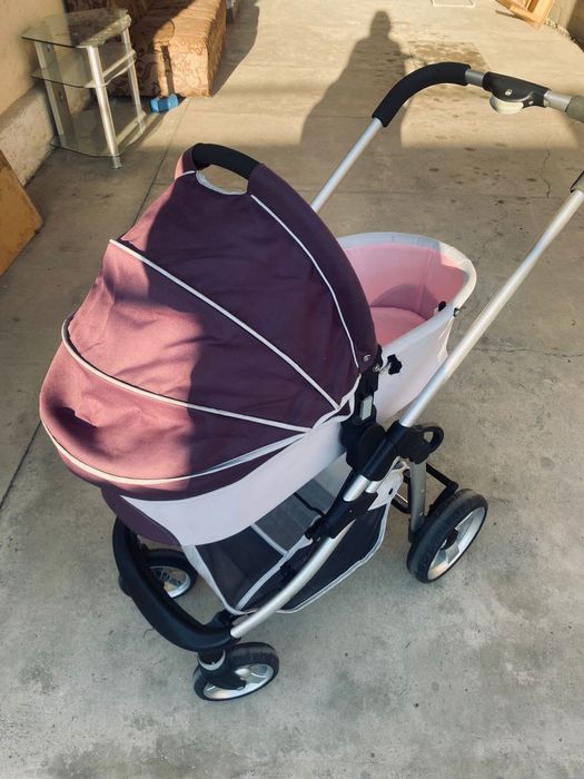 Продам коляску..