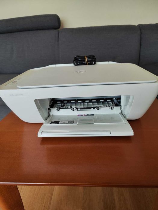 Мултифункционално устройство - Скенер , принтер и копир HP