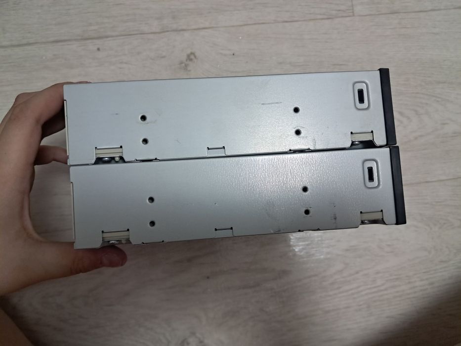 Продаётся дисководы