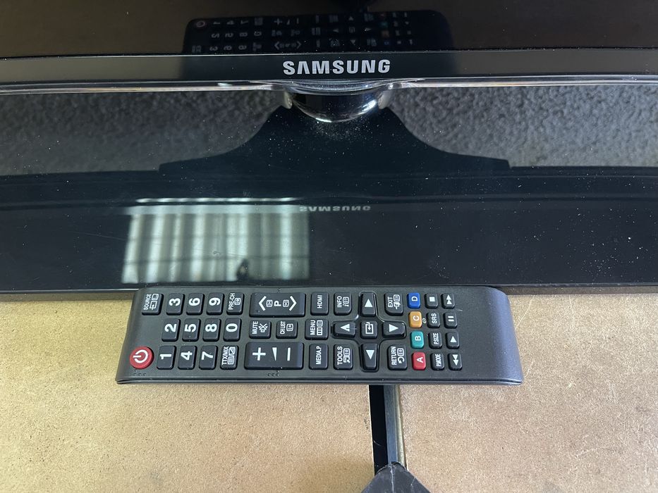 Телевизор Samsung Full HD LED 46” - UE46D6530