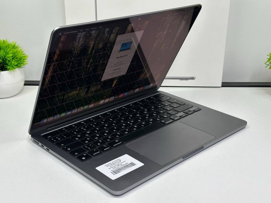 MacBook Air M2 2022