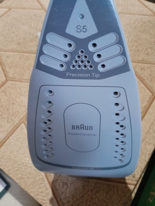 Утюг Браун новый