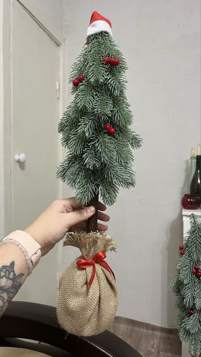 Декоративные елочки