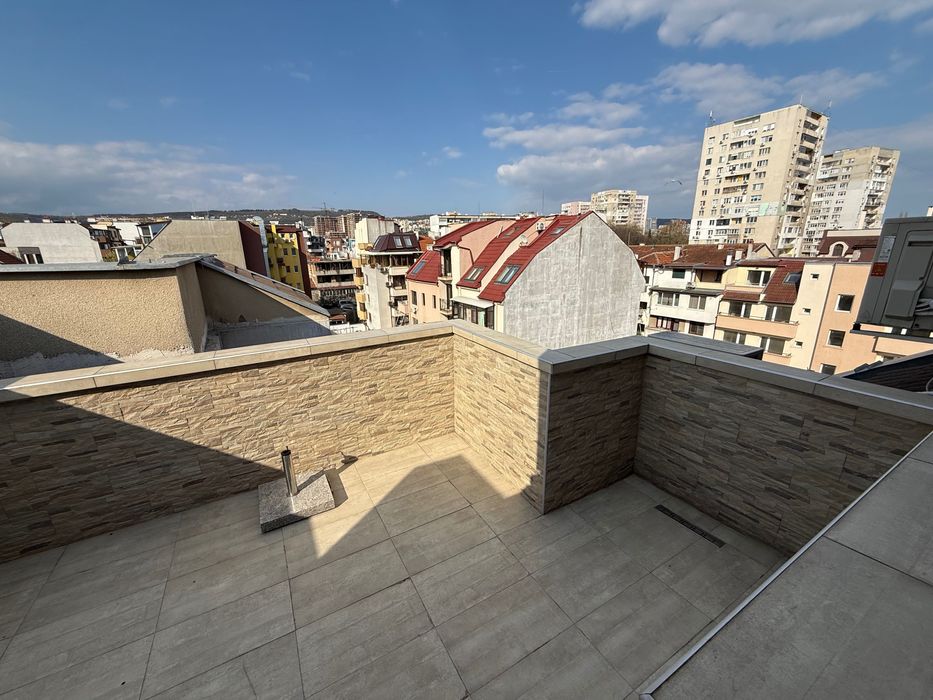 Дава се под наем Мезонет в Варна, Трошево - 128 кв.м за 1071 € - Снимка #19