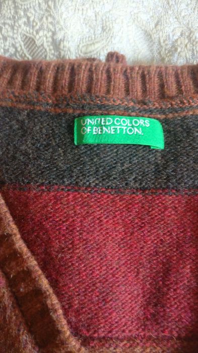 Вълнен  пуловер  Benetton