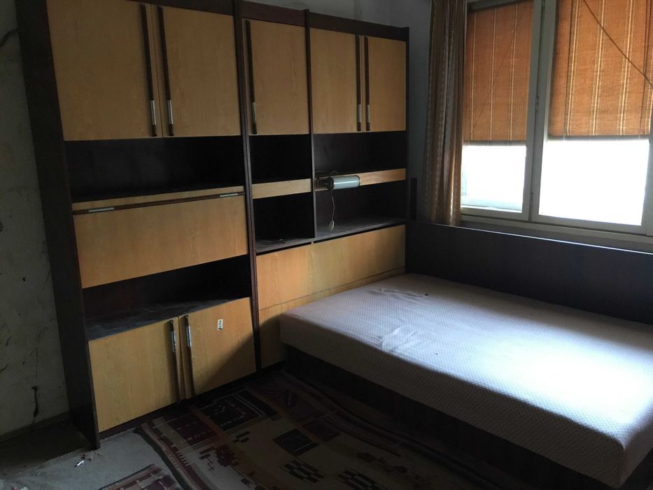 Секция - спалня от дърво