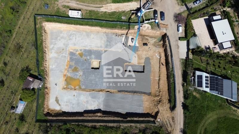 Продава се Двустаен апартамент в Варна, Виница - 63 кв.м за 793 €/кв.м - Снимка #2