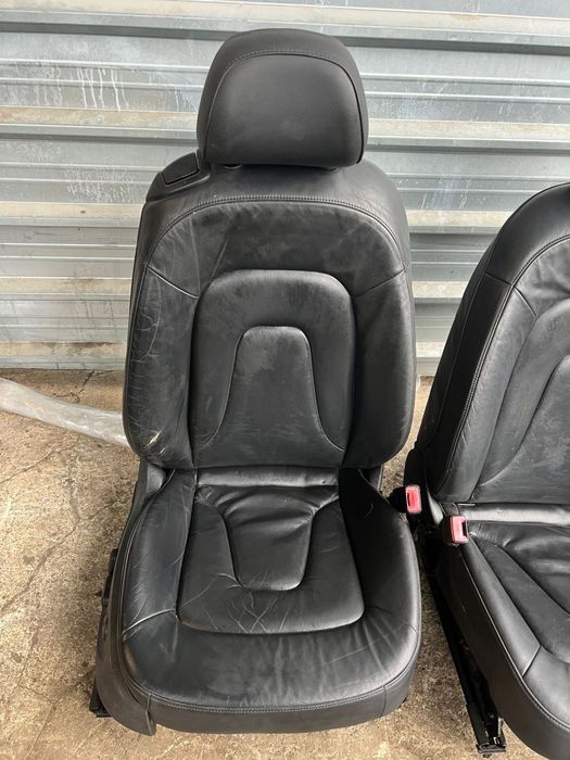 Салон Ауди AUDI A5 2врати Черен кожа Обикноввен Ел. подгрев ном 856