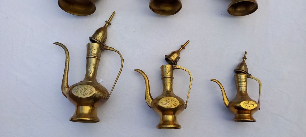 Set 6 ceainicuri lucrate manual alama- bronz