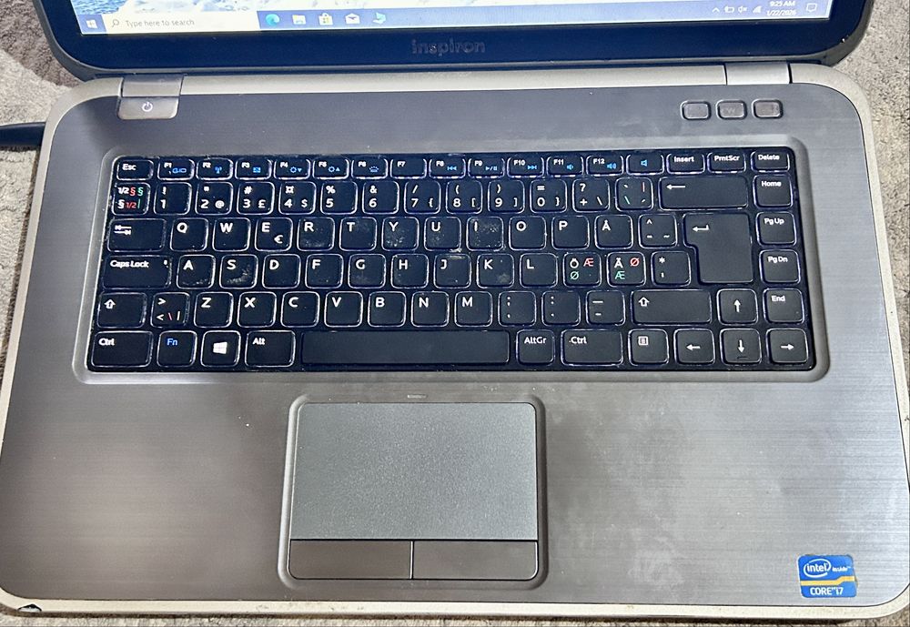 Laptop Dell i7 ssd 512 gb tastatura iluminata