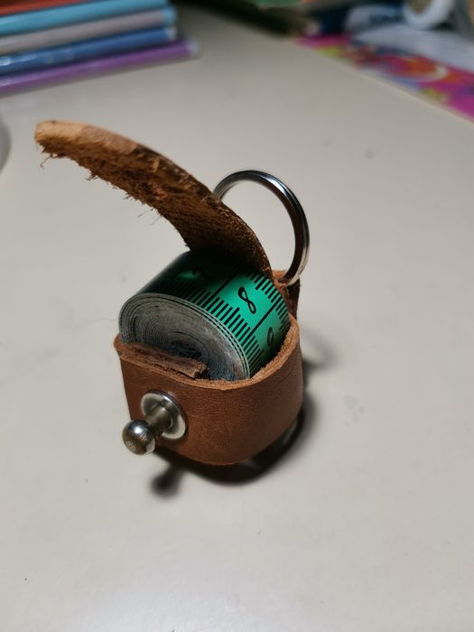 Чехол брелок для сантиметровой ленты