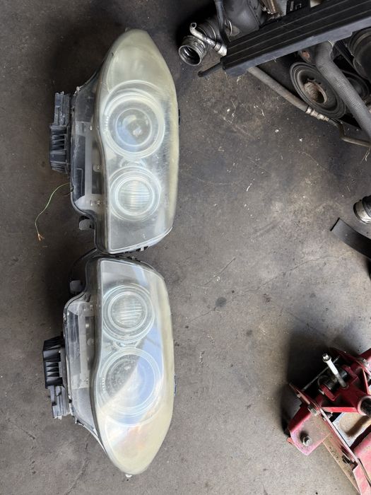 Faruri BMW xenon seria 1  Far e87 bixenon cornering