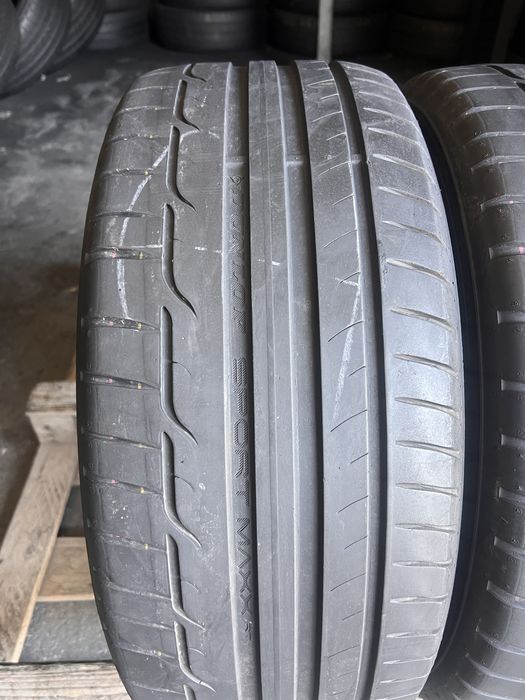 2 anvelope vara 225/45/17 , Dunlop , 6 mm