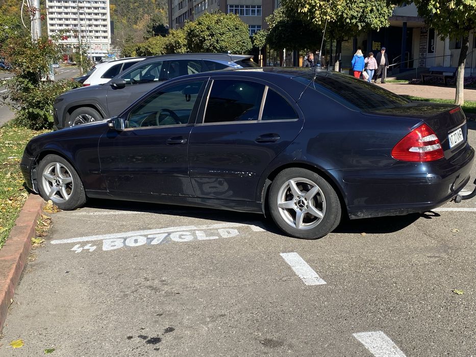 Vand/schimb  mercedes E Klasee W211 E200 CDI