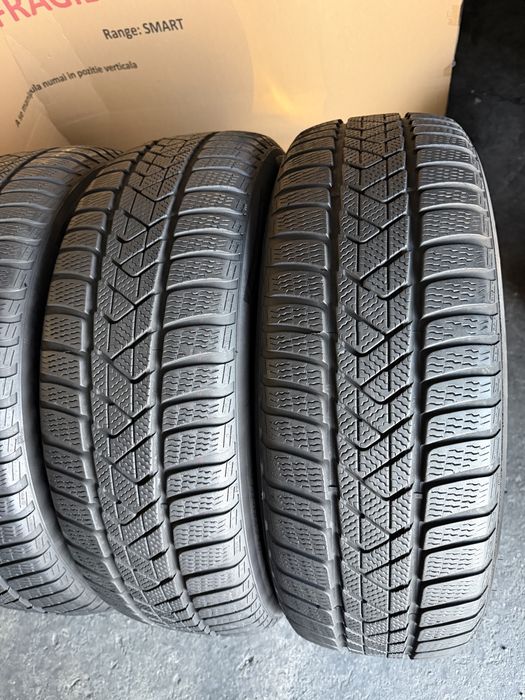 4 anvelope iarna 225/60/18 , Pirelli , DOT 2022 !