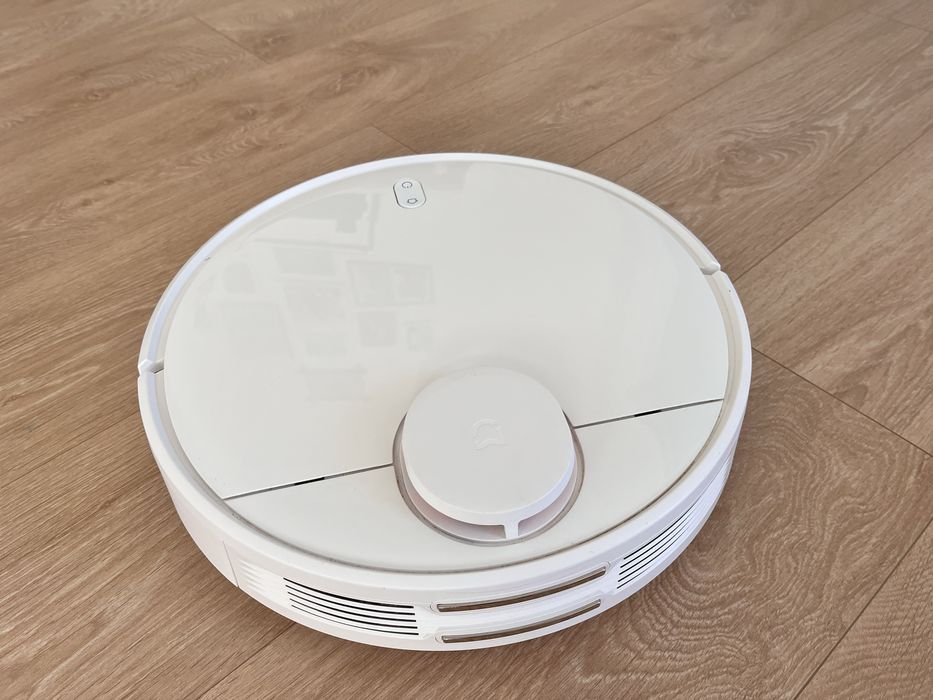 Робот пылесос
