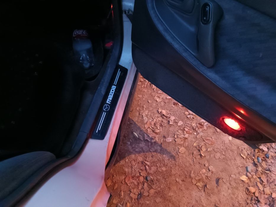 Мазда кронос 2,5