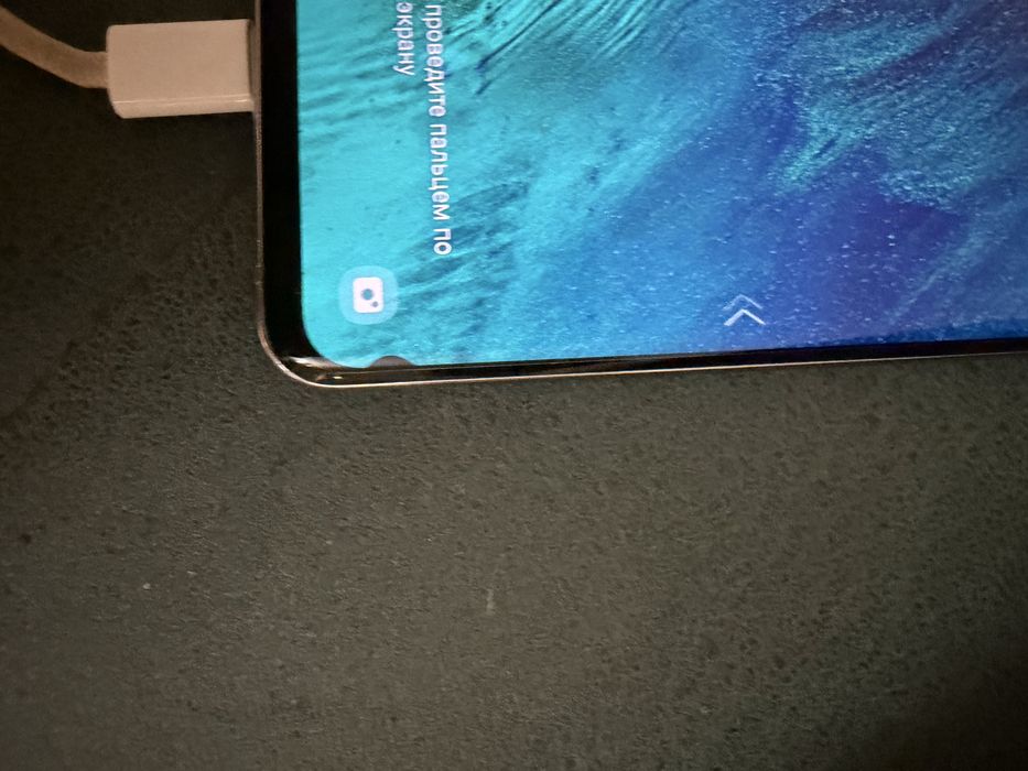 Продается Samsung S 10 + в отличном состоянии