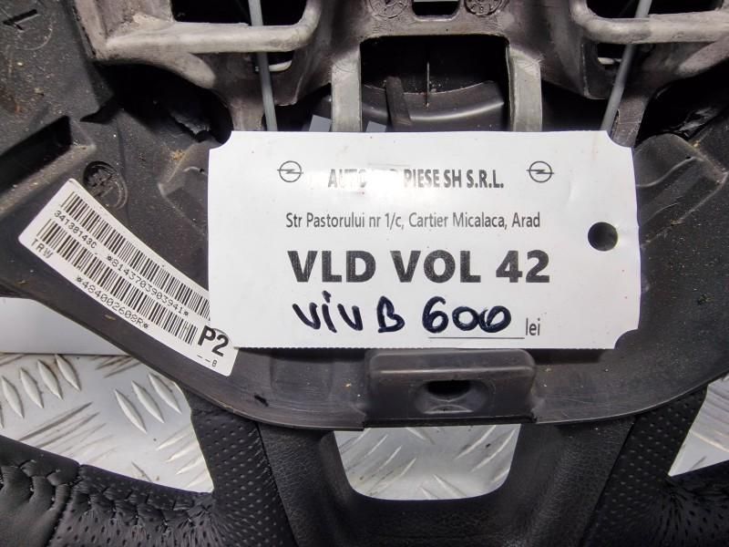 Volan piele perforata cu comenzi Opel Vivaro B