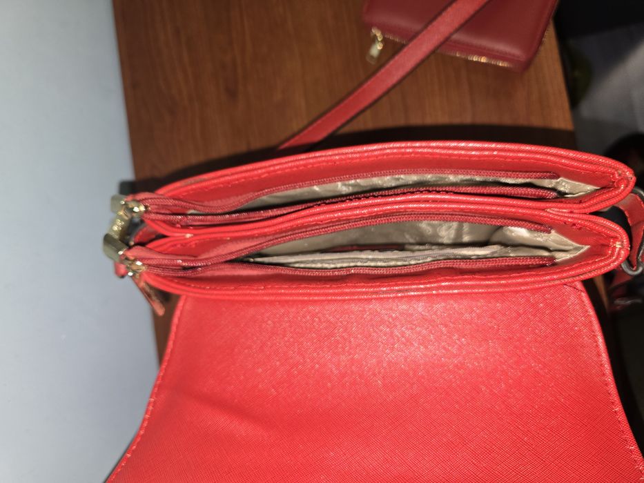 Дамска чанта + дамско портмоне