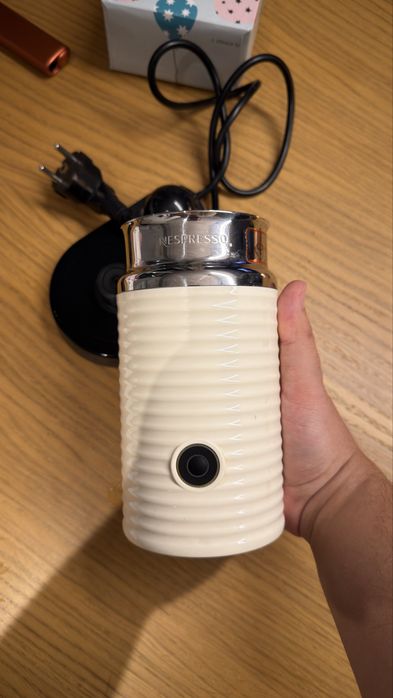 aparat lapte nespresso