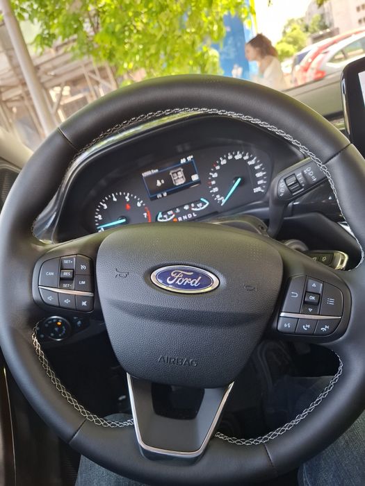 Продавам Форд Пума