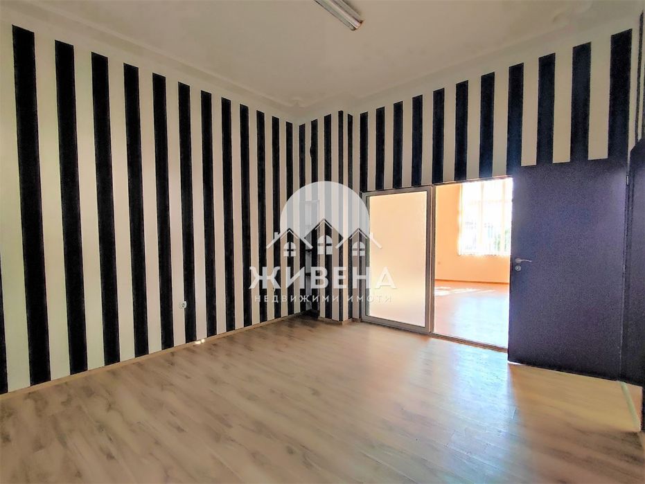 Дава се под наем Офис в Варна, Център - 75 кв.м за 650 € - Снимка #3