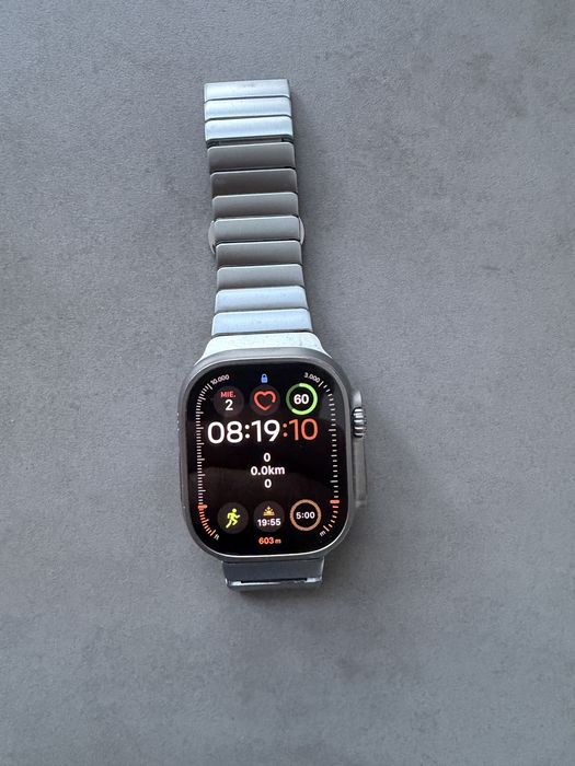 Apple Watch Ultra 2 – 49mm Titanium – GPS + Cellular – Stare ca nou